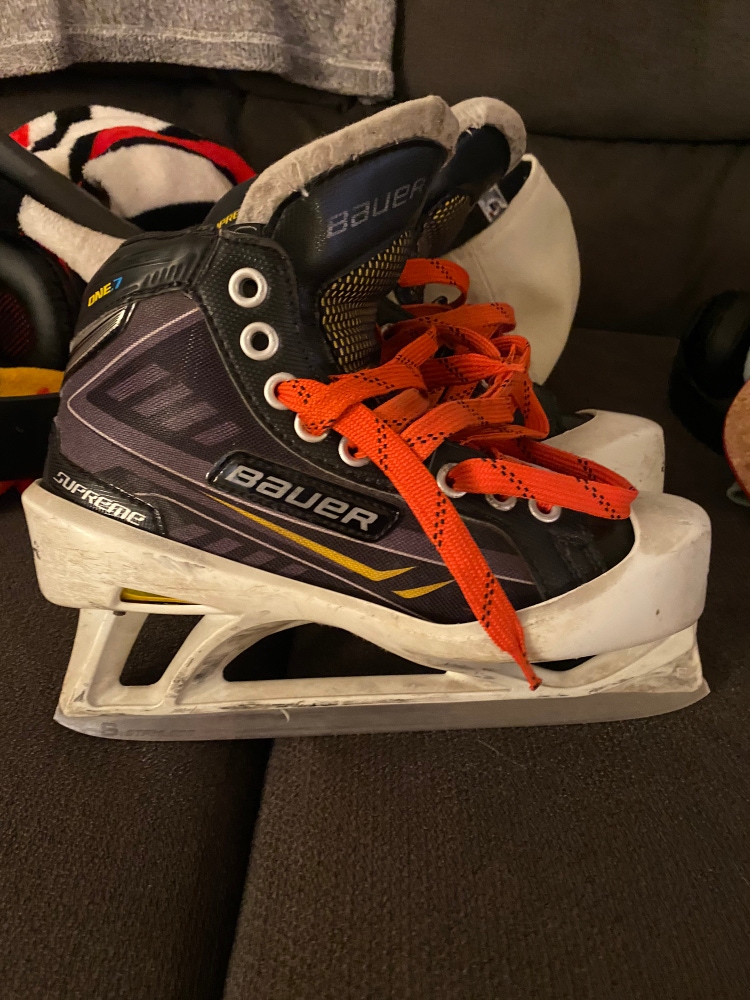 Used Bauer Regular Width Size 4 Hockey Goalie Skates