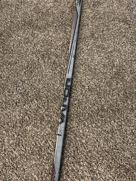 Used Right Handed Vapor 1X Hockey Stick