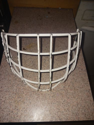 CCM 9000 certified straight cage