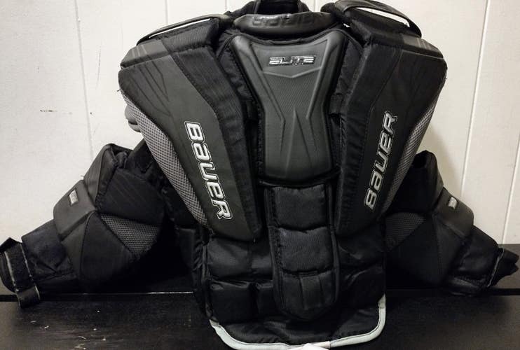 Used Int Large Bauer Elite Goalie Chest Protector
