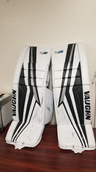 Used 34" Vaughn Velocity V9 Goalie Leg Pads