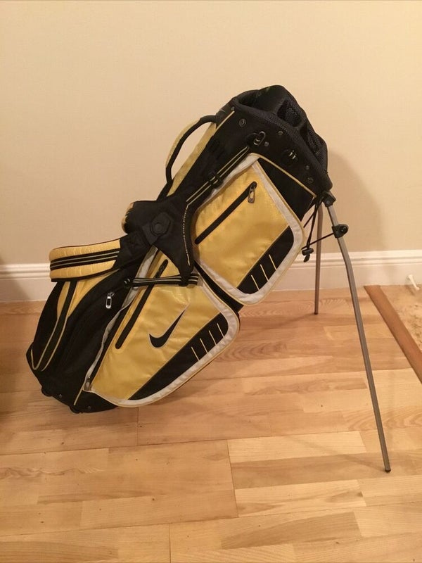Nike Stand Golf Bag with 8-way Dividers & Rain Cover