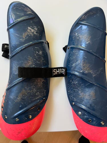 Shin Guards Used Large Shred Shin Guard