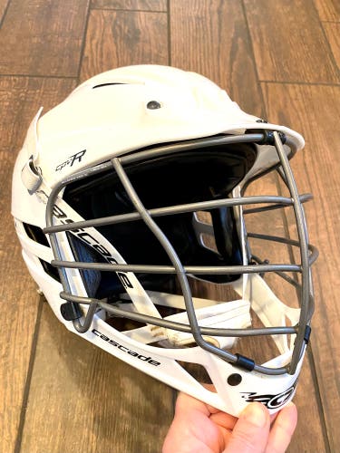 Player's Cascade CPV-R Helmet S/M