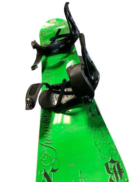 Used Burton Twin Hasta Lamuerte 161 Cm Men's Snowboard Combo