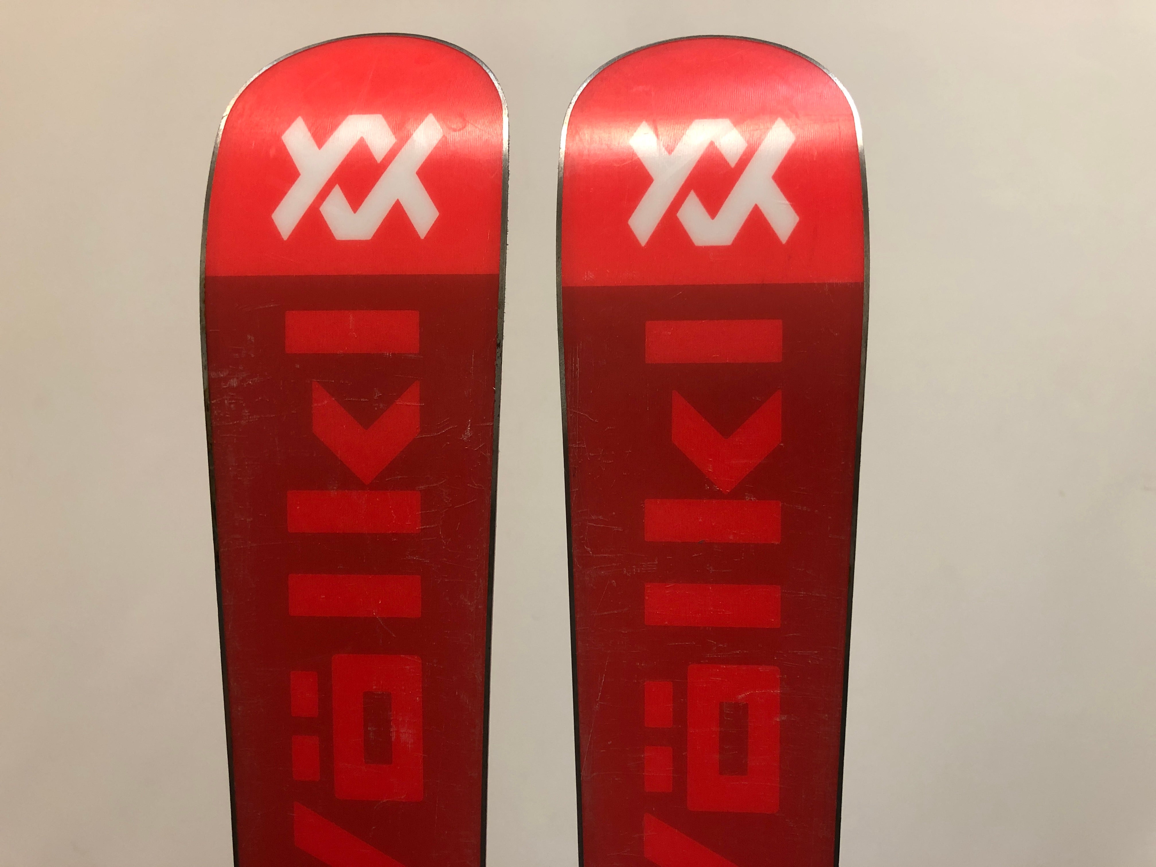 138cm Volkl Mantra Jr Skis with Bindings | SidelineSwap