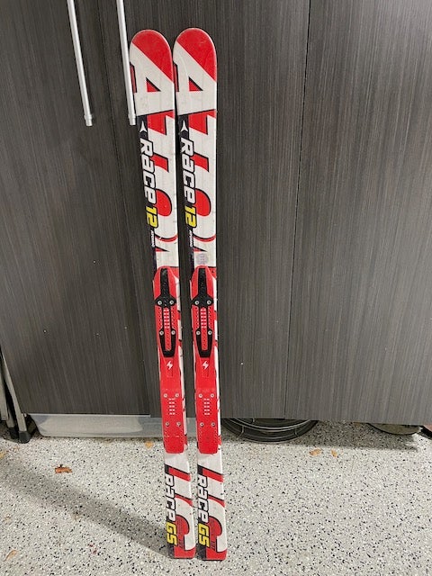 Used Atomic 137 cm Race GS Skis