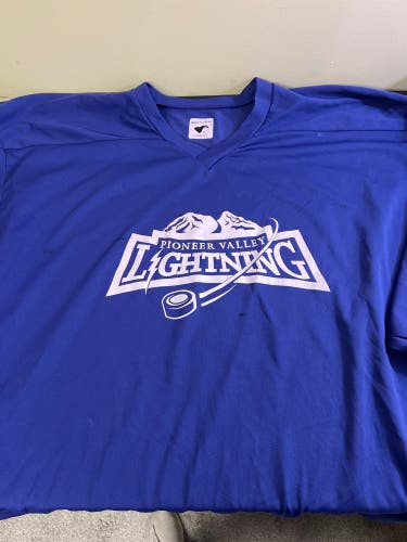 Used  Pear Goalie Jersey
