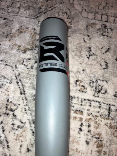 Used USSSA Certified 2022 Combat Composite B2 Ultra Bat (-11) 19 oz 30"
