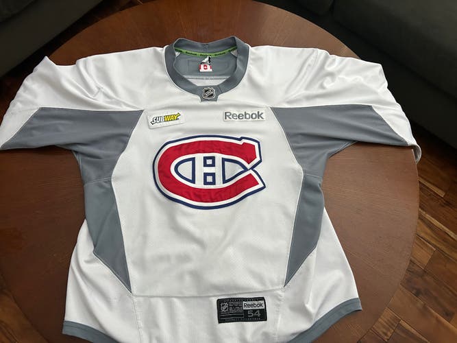 Montreal Canadiens Size 54 practice jersey