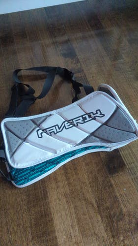 Used Adult Medium Maverik Rome Rib Pad