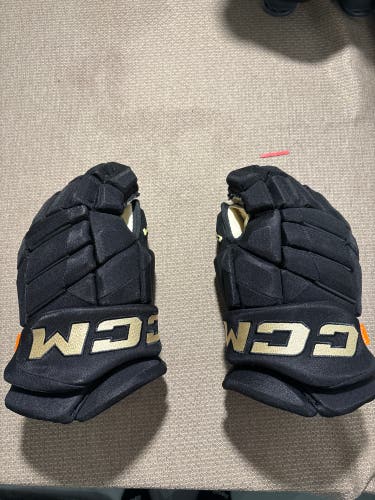 CCM 14" Pro Stock HGPJSPP Gloves