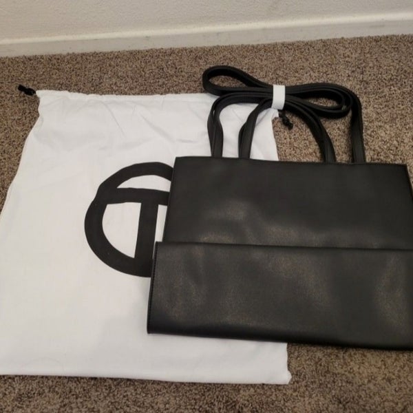 Brand new 100% authentic Telfar Medium Black Shopping Bags Size One Size -  $198 - From Riva
