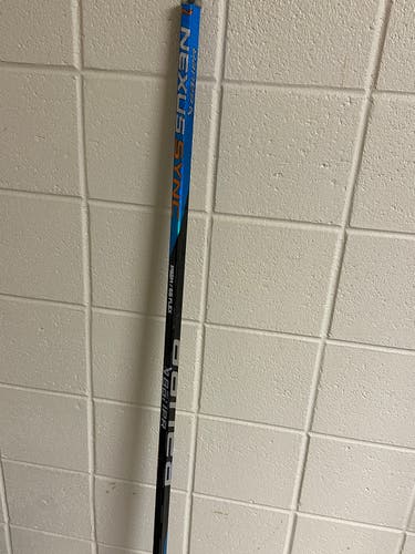 Gently Used Right Handed P92M Pro Stock Nexus Sync Hockey Stick
