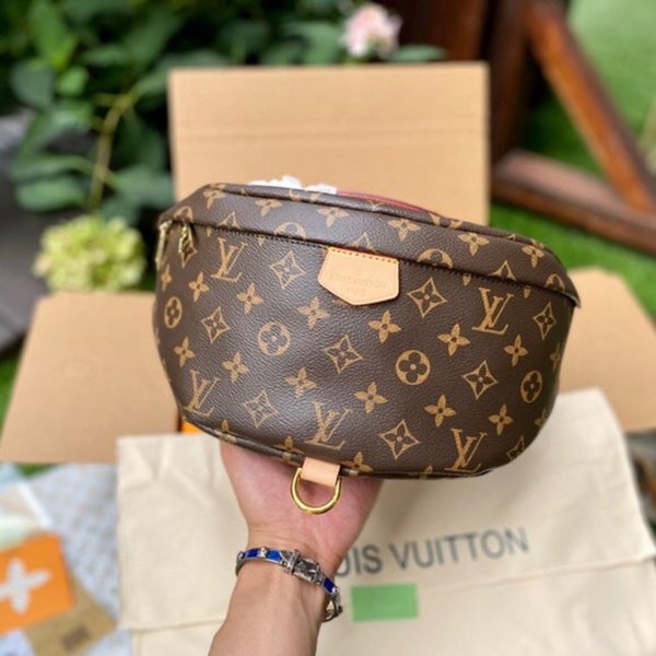 Louis Vuitton Small Bags for Men for sale