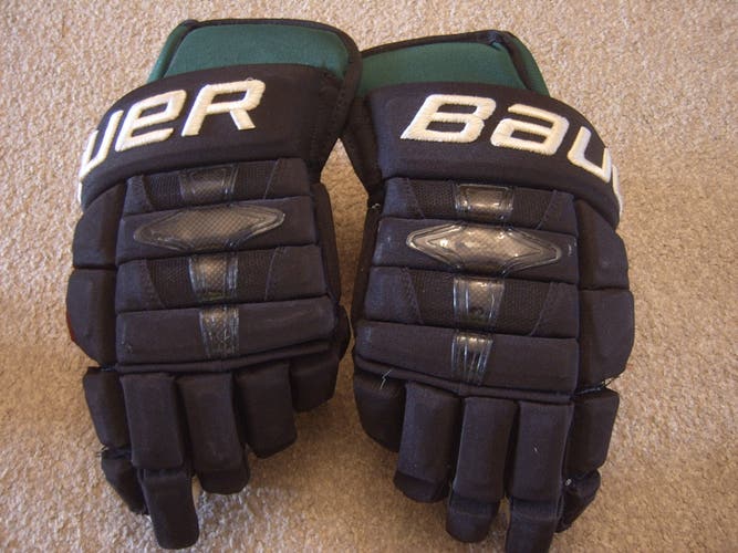 Hockey Gloves-Excellent Condition Derek Stepan Bauer Nexus 1N Gloves 15" Pro Stock