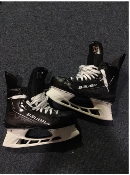 Senior New Bauer Vapor Hyperlite Hockey Skates Extra Wide Width Pro Stock Size 7