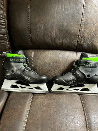 Used Bauer Regular Width Size 9 Konekt Hockey Goalie Skates