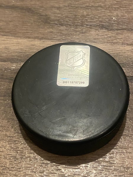 Washington Capitals vs Dallas Stars NHL Official Match Up Hockey Puck