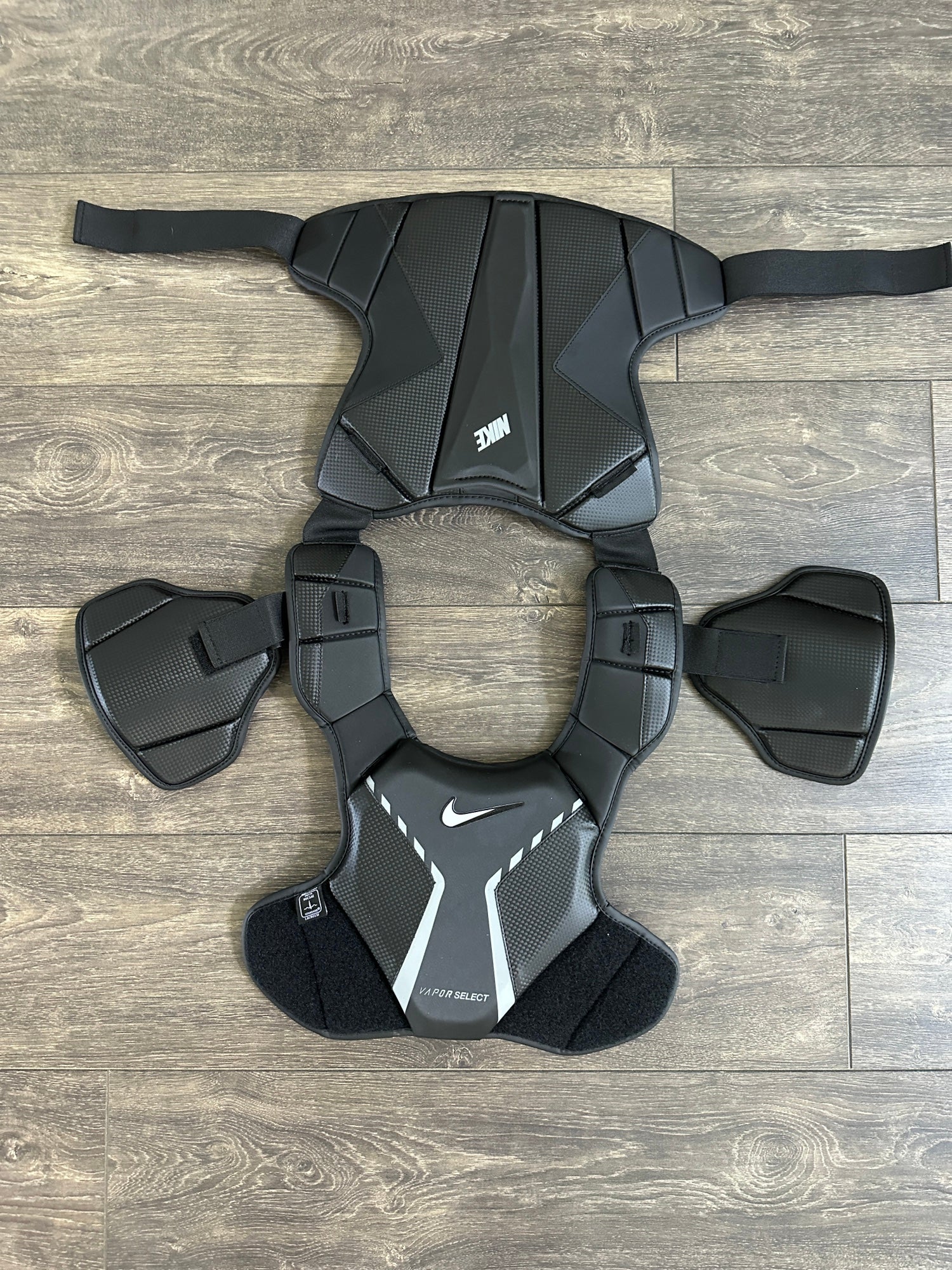 Nike Vapor Select Lacrosse Shoulder Pad