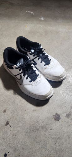 Used Men's Size 9.0 (Women's 10) Nike Golf Shoes