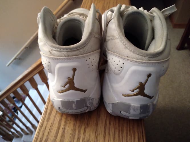 Used Men's Size 9.0 (Women's 10) Jordan Shoes