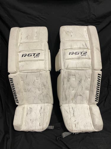 30" Warrior  Ritual GT2 Goalie Leg Pads