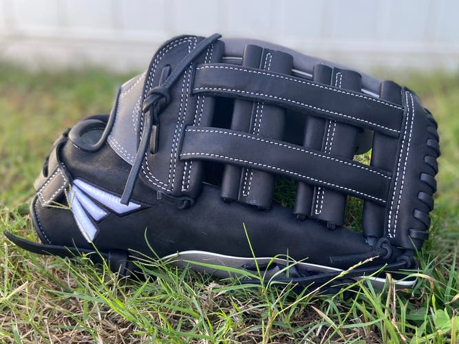 Easton professional collection glove
