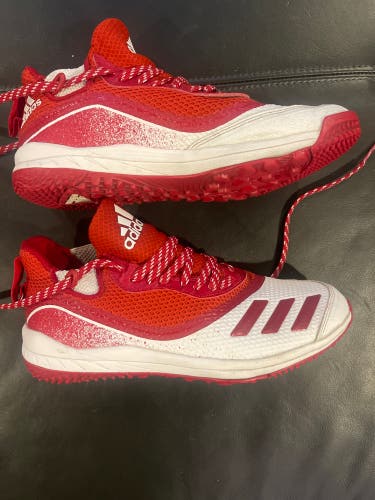 Red Youth Size 7.0 (Women's 8.0) Low Top Icon V Boost