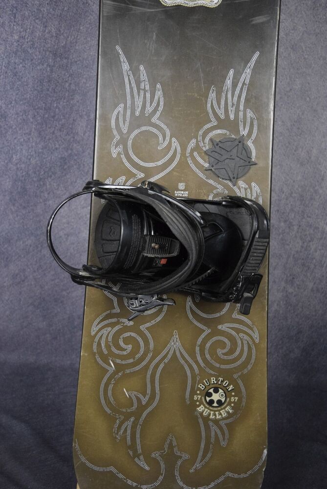 BURTON BULLET SNOWBOARD SIZE 157 CM WITH LX LARGE BINDINGS