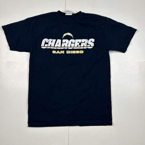 Y2K San Diego Chargers Graphic T-Shirt Team Logo Spell Out NFL Football Sz M