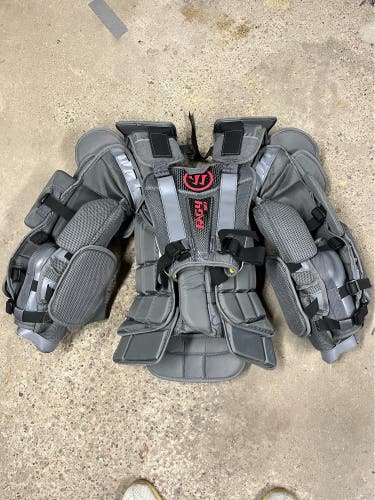 Used Medium Warrior Ritual G4 Goalie Chest Protector