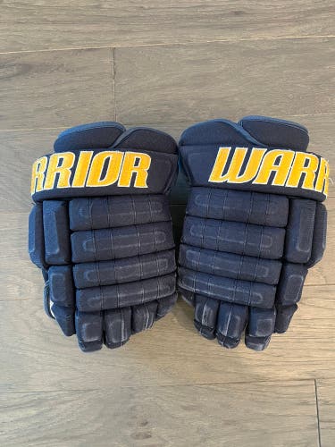 Warrior Franchise Gloves