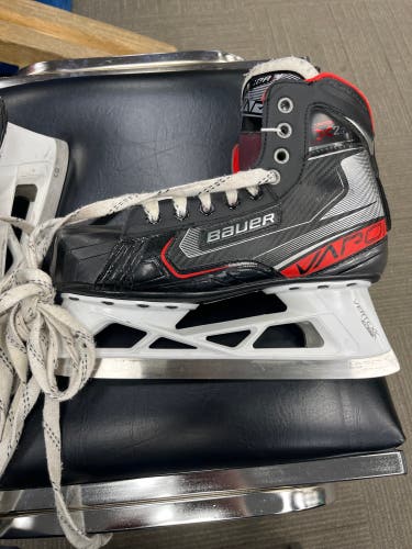Used Bauer Extra Wide Width Size 7 Vapor X2.7 Goalie Hockey Skates