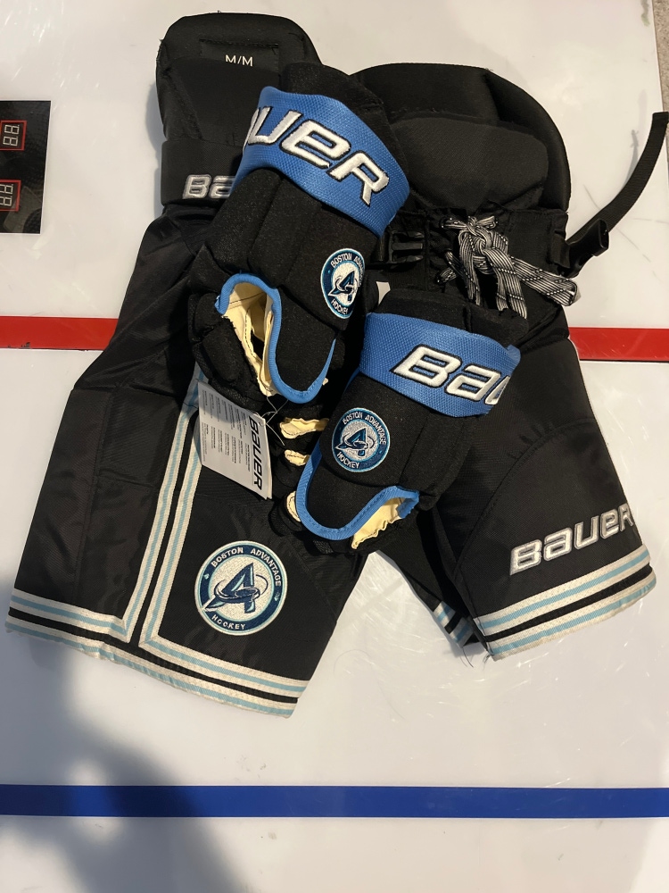 NWT Boston Advantage Bauer Pants/Gloves starter kit