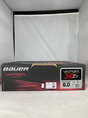 Senior New Bauer Vapor X2.7 Hockey Skates Regular Width Size 6