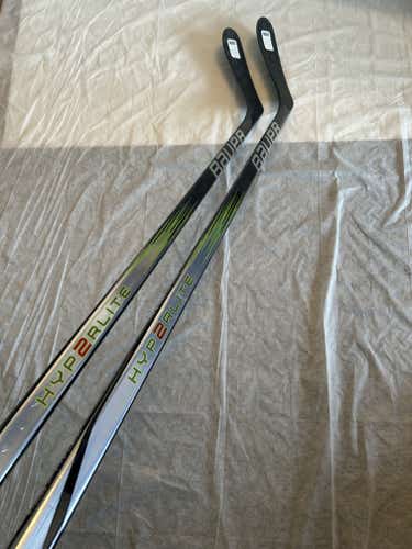 Bundle 2 X Bauer VAPOR HYPERLITE 2 Hockey Stick | 77 Flex P28 Curve | Senior Left Hand
