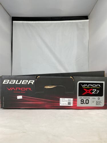 Senior New Bauer Vapor X2.7 Hockey Skates Regular Width Size 9