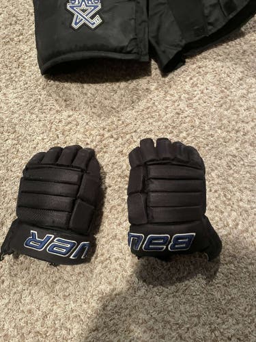 Used Bauer 15" Gloves