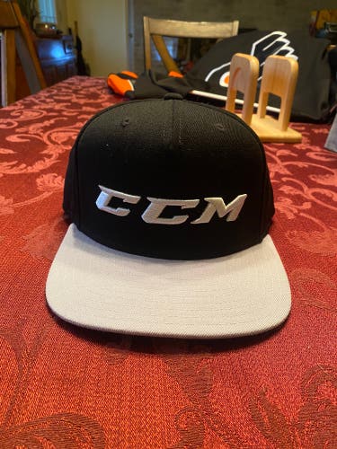 CCM SnapBack Flat brim Hat