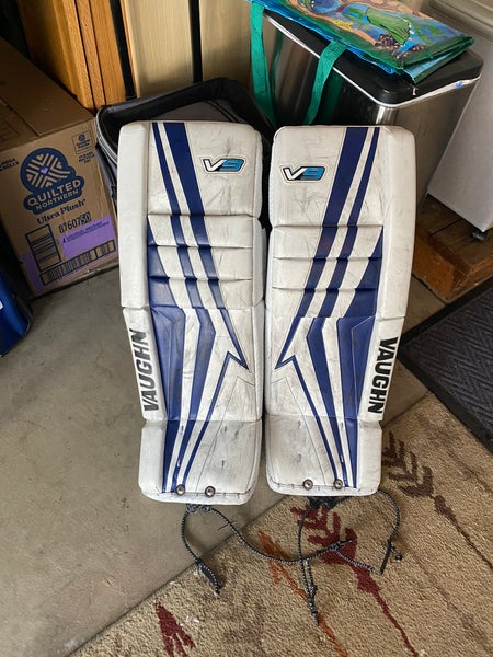 Used 28" Vaughn Velocity V9 Goalie Leg Pads
