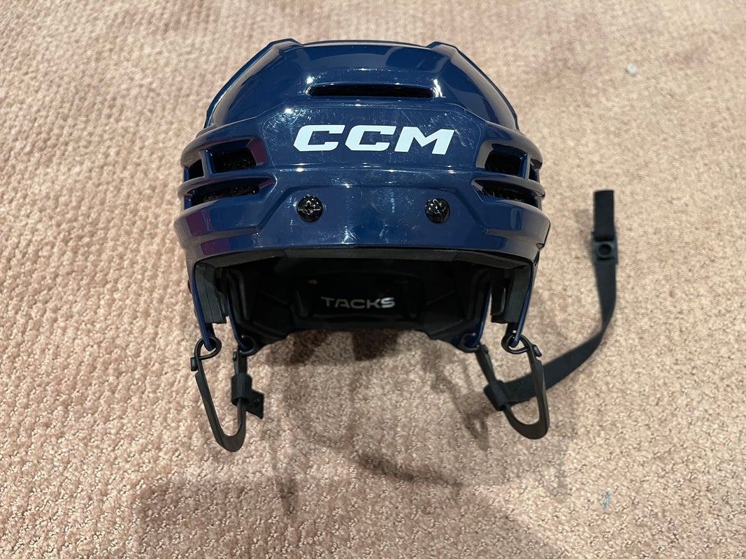 New CCM tacks 720 Helmet Size Small