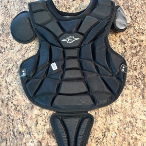 Easton Catchers Chest Protector