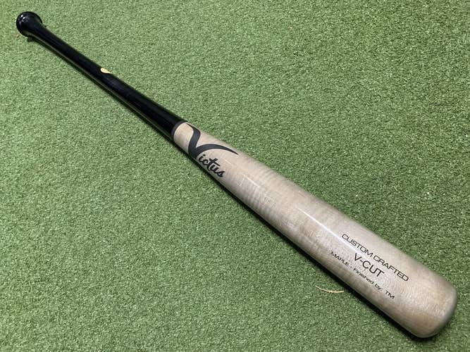 Victus V-Cut Hard Maple Wood Baseball Bat ~ 32" ~ New VGPC-BK/GY