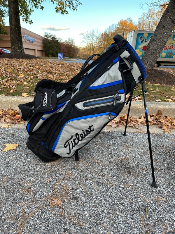 Limited Edition Ghost Golf Oreo hybrid stand bag | SidelineSwap