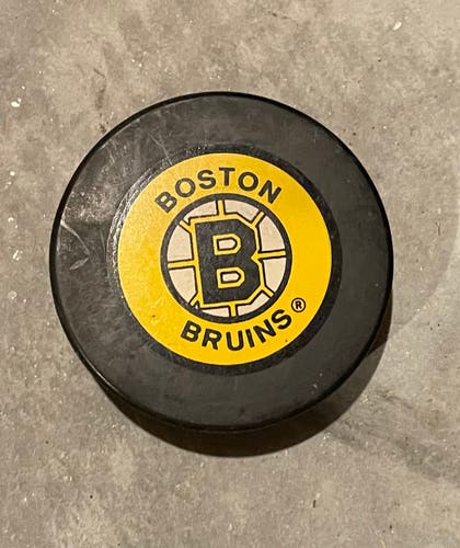 Boston Bruins 1993 Game Puck