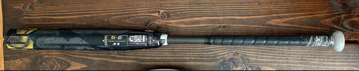 Used 2022 DeMarini  CF Bat (-10) 22 oz 32"