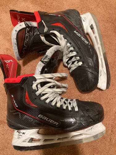 Used Bauer   Size 9.5 Vapor 3X Pro Hockey Skates