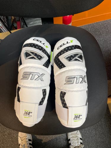 New Extra Large STX Cell V Arm Pads