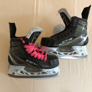 CCM Tacks Classic Hockey Skates | Junior 3.0 | Regular